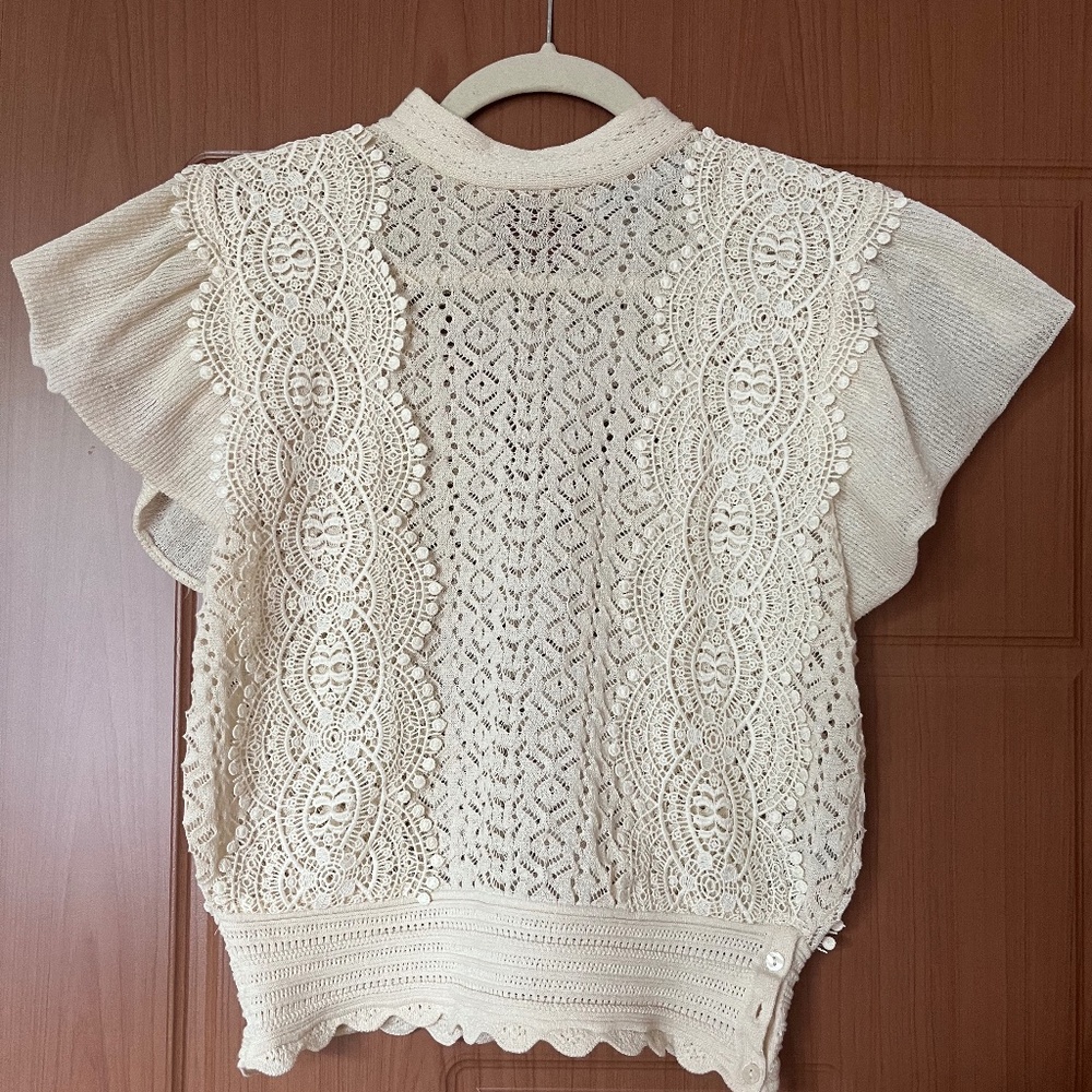 ZARA off white lace top size M